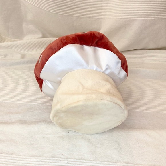 Mushroom Plush Tote - Picture 13 of 14